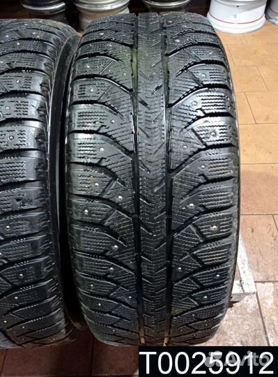 Bridgestone Ice Cruiser 7000 285/60 R18 96T