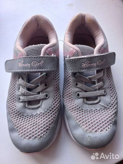 Кроссовки для девочки