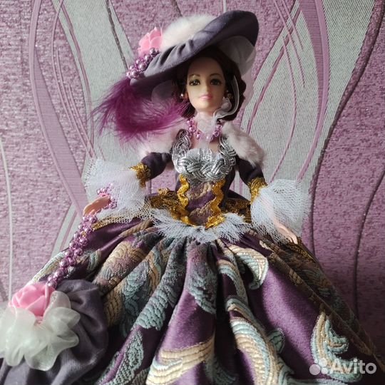 Кукла шкатулка