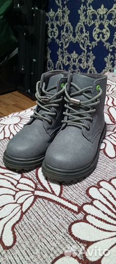 Ботинки осенние