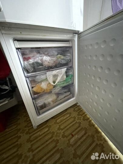 Холодильник