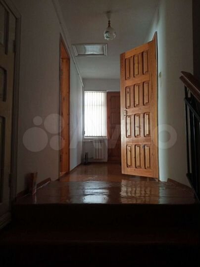 Дом 380 м² на участке 10 сот.