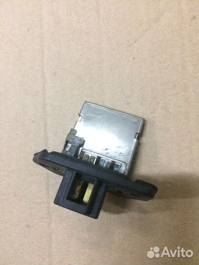 Резистор печки Nissan Almera Classic B10