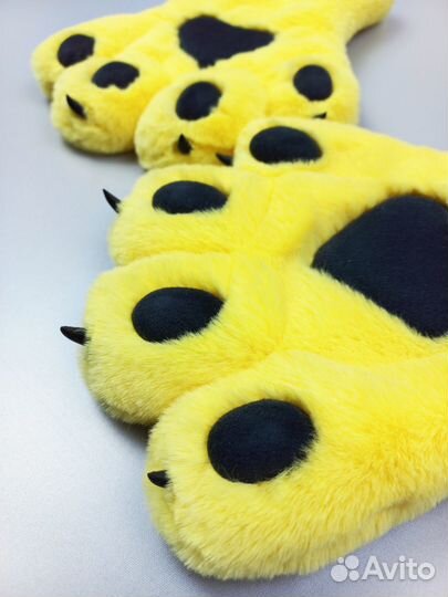 Лапы меховые разноцветные фурри