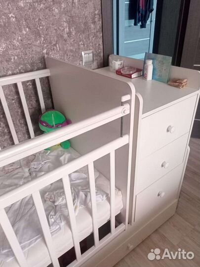 Детская кровать с маятник, 2нижних ящика,тумба