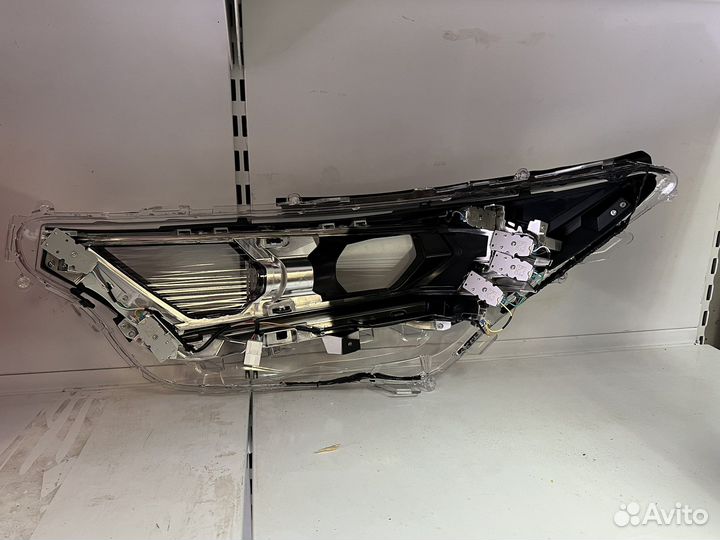 Стекло в сборе фара правая toyota rav4 2022 г