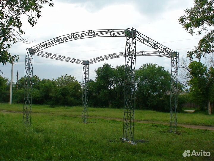 Мобильная сцена из стали