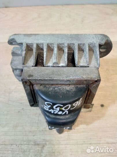 Катушка зажигания Volvo 850 седан B5252FS 1993