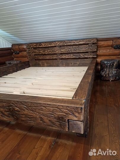 Кровать двухспальная 140х 200 деревянная