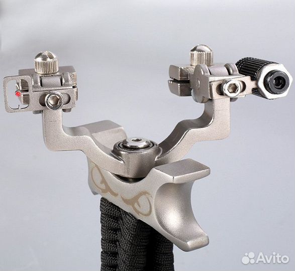 Рогатка с лазерным прицелом