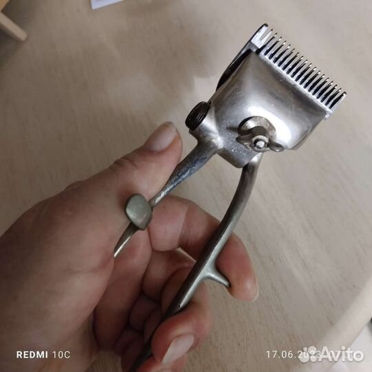 Ручная машинка для стрижки