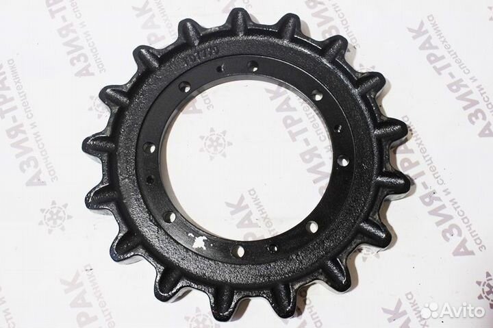 Звезда приводная на Bobcat T770 / T870, 7227421