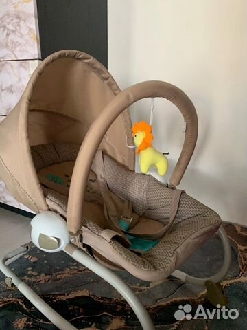 Шезлонг, коврик и май слинг