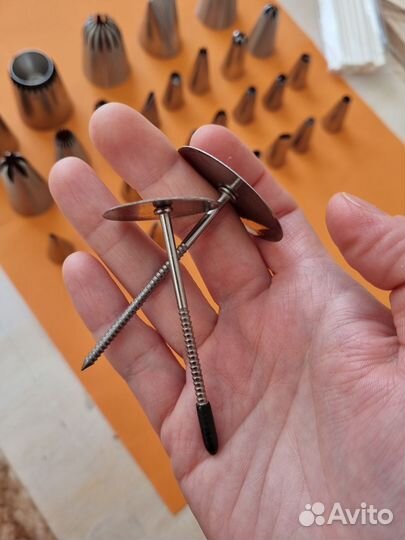 Гвоздик кондитерский