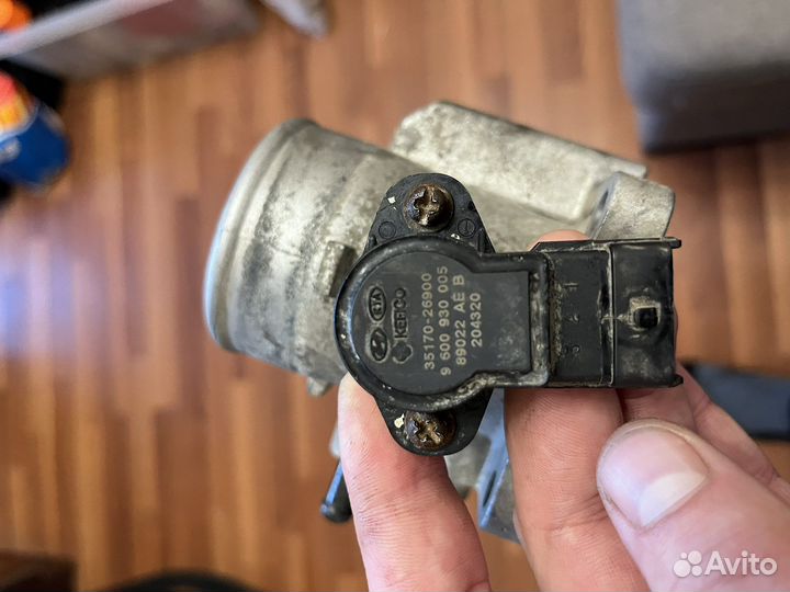 Дроссельная заслонка hyundai-kia