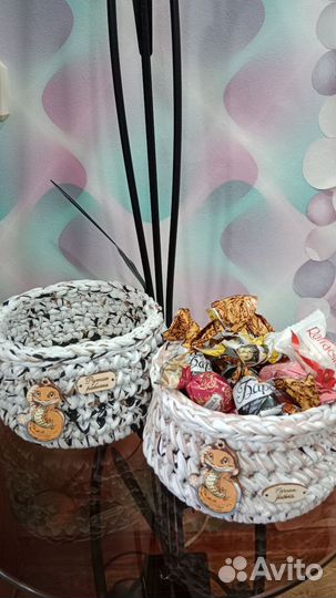 Вязаные корзинки ручной работы