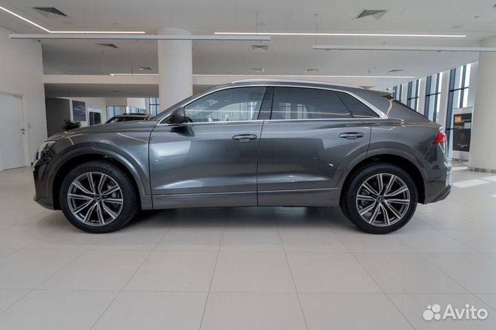 Audi Q8 3.0 AT, 2024