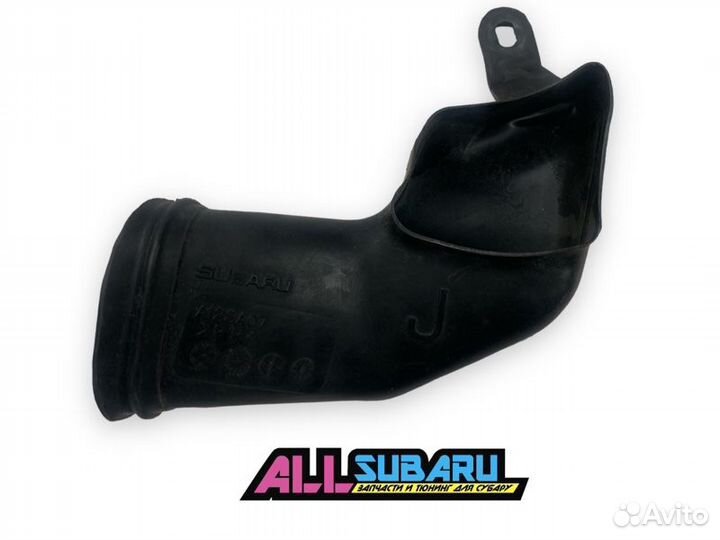 Воздухозаборник направляющий Subaru Forester SG5