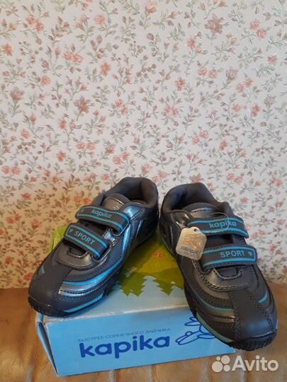 Новые кроссовки капика 29 размер доя девочки