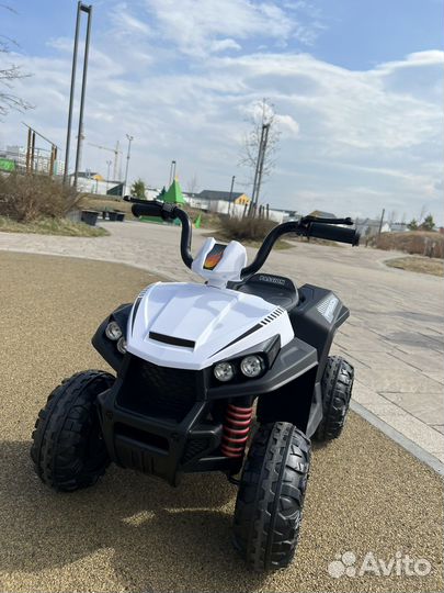 Детский квадроцикл