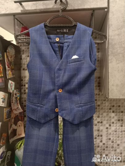 Школьный костюм (жилетка и брюки) для мальчика