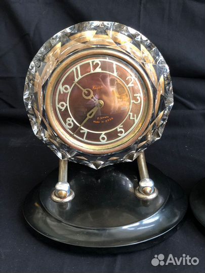 Настольные часы Маяк