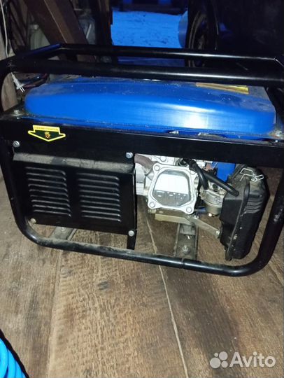 Бензогенератор