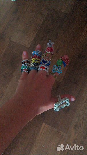 Украшения из бисера на заказ