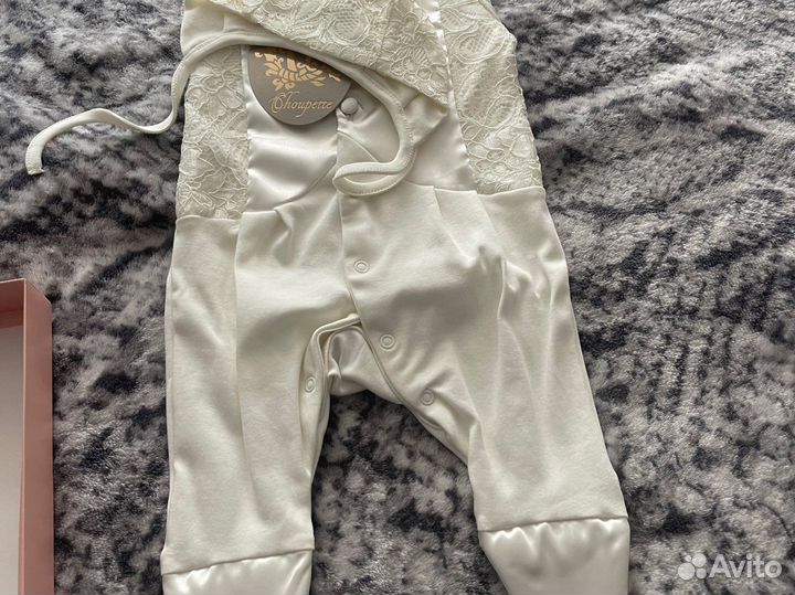 Комплект на выписку новый Choupette