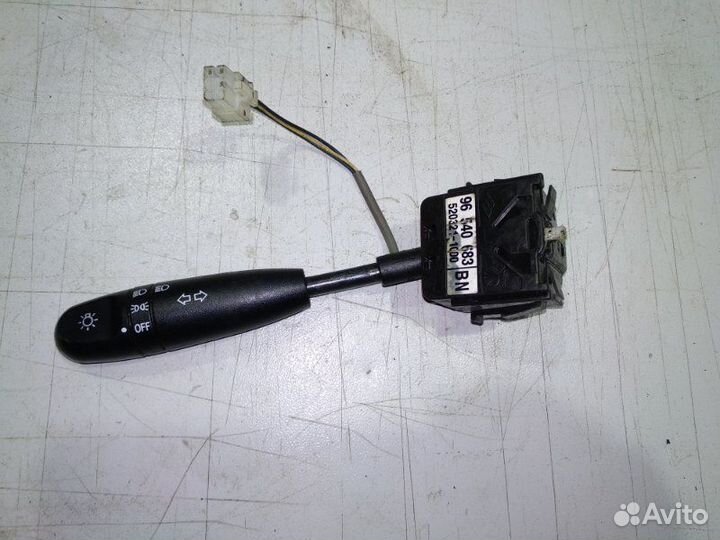 Переключатель поворотов подрулевой Chevrolet Aveo