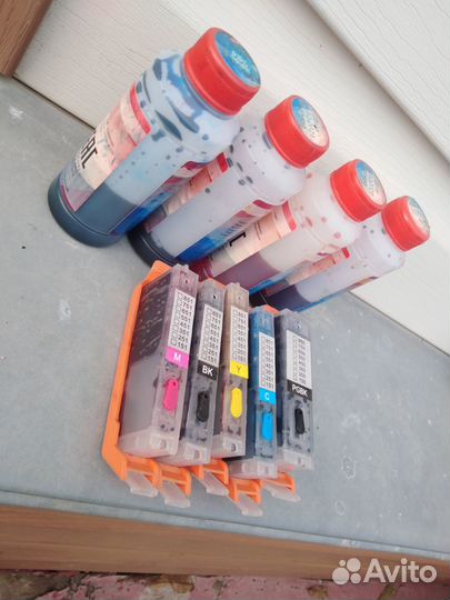 Картриджи цветного принтера canon