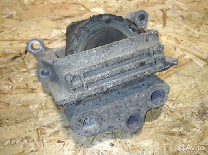 Подушка двигателя правая Форд Транзит 2000-2014