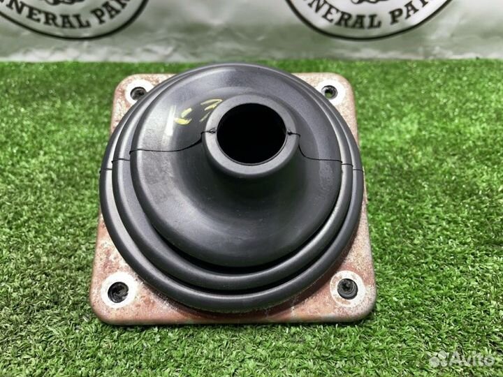 Кожух селектора раздатки Toyota Land Cruiser