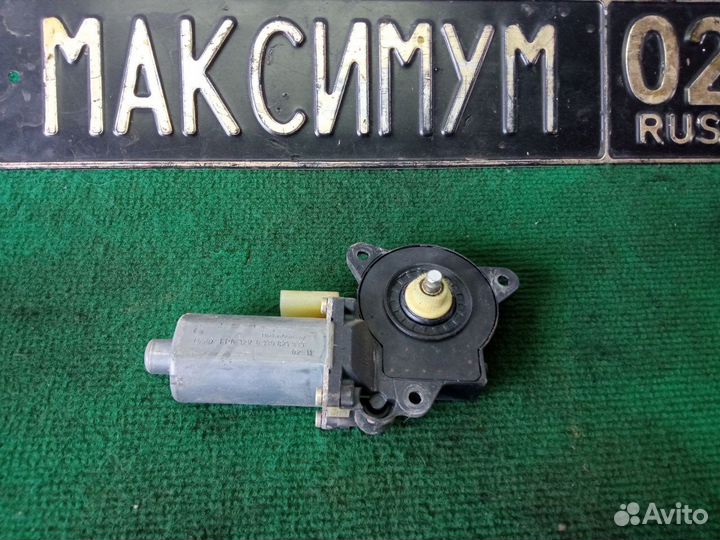 Мотор стеклоподъемника Ford Fusion/ Fiesta 5