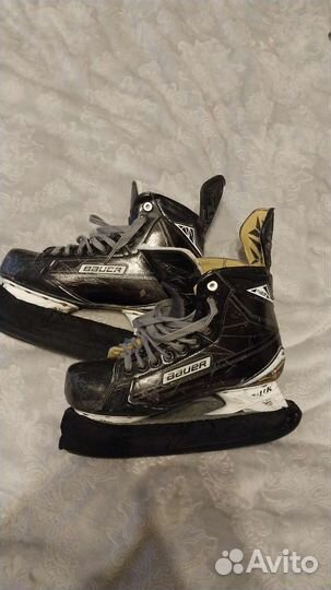 Хоккейные коньки bauer s180