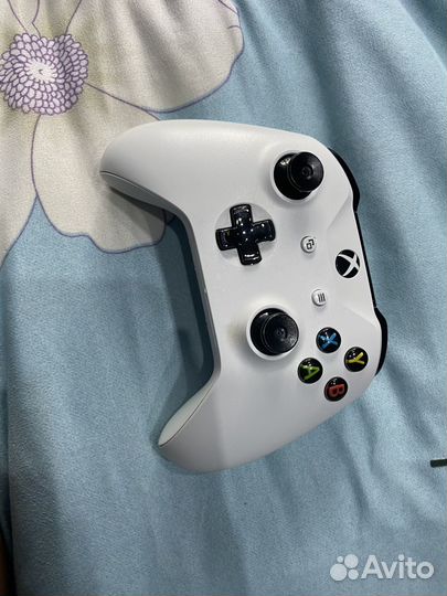 Джойстик на xbox One s