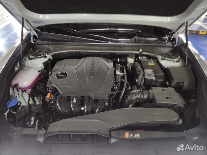 Hyundai Grandeur 2.5 AT, 2023, 3 000 км