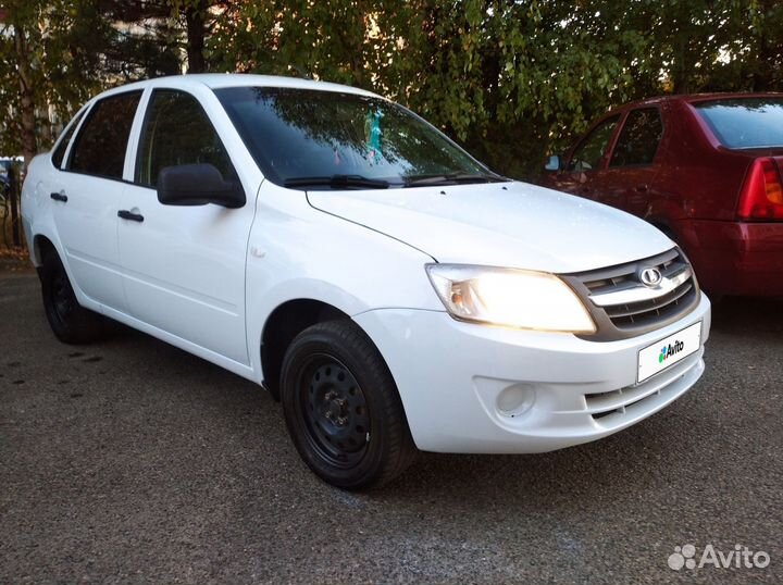 LADA Granta 1.6 МТ, 2013, 245 999 км