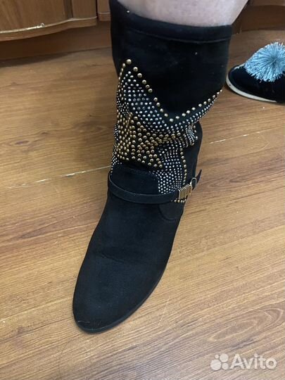 Сапоги Женские