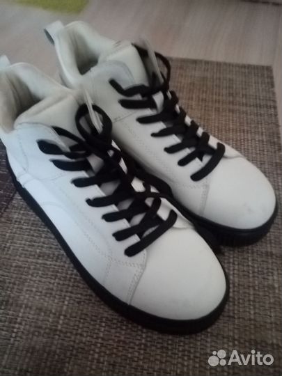 Ботинки женские