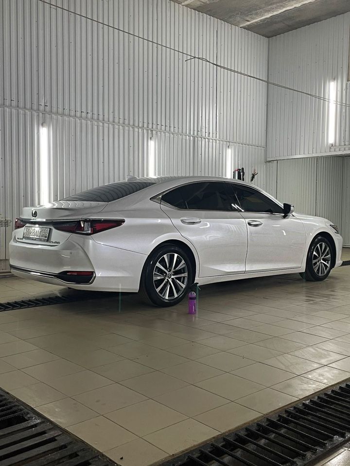 Lexus ES: фото владельца