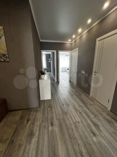 3-к. квартира, 75 м², 2/10 эт.