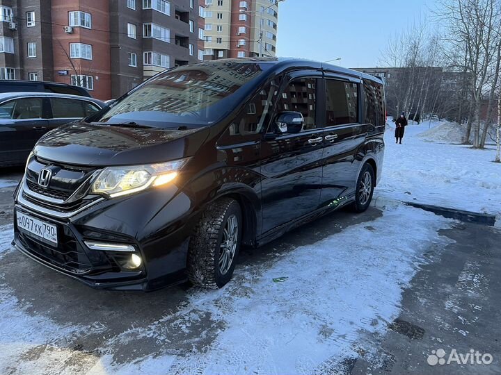 Пассажирские перевозки минивэн