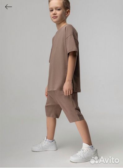 Летний спортивный костюм 