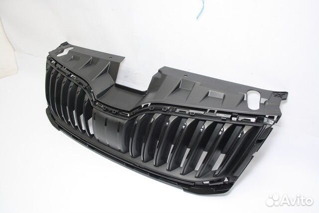 Решетка радиатора SD21040QA Skoda Octavia 4