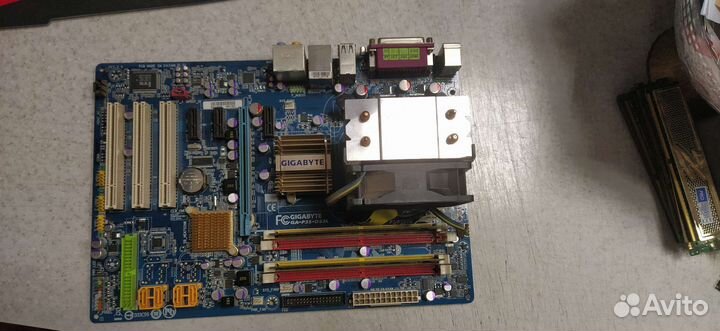 Материнская плата с процессором