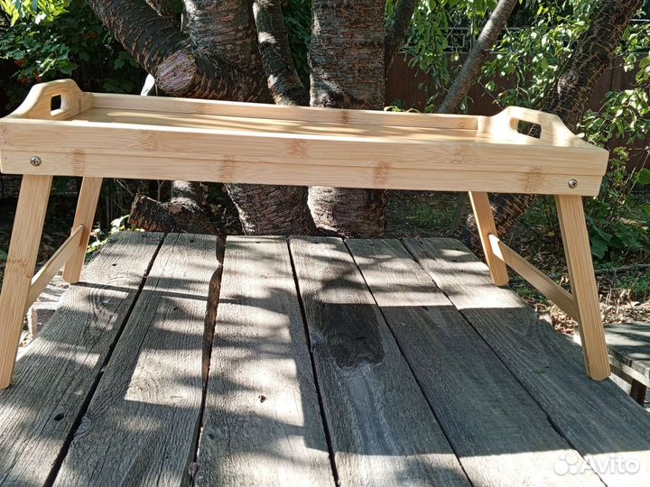 Столик поднос