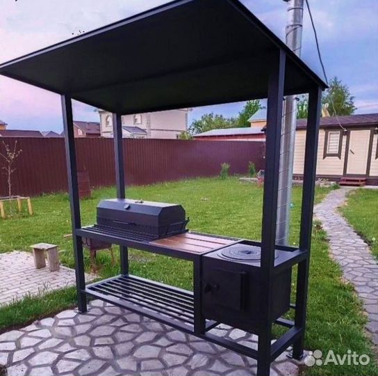 Мангал с крышей лофт