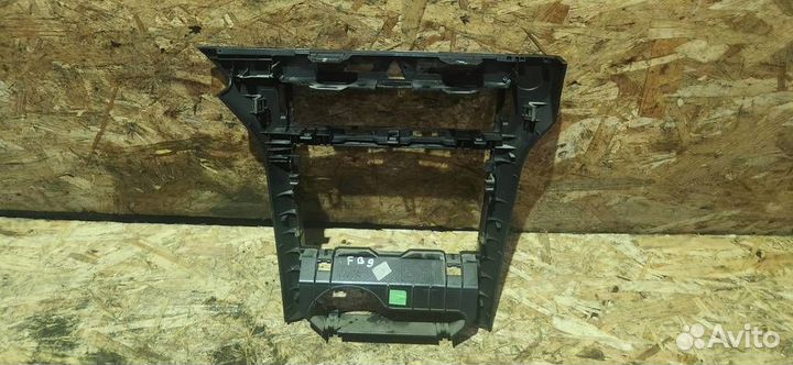 Накладка декоративная Opel Astra H 2004-2014