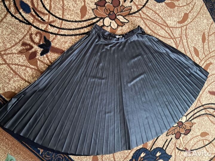 Юбка из экокожи